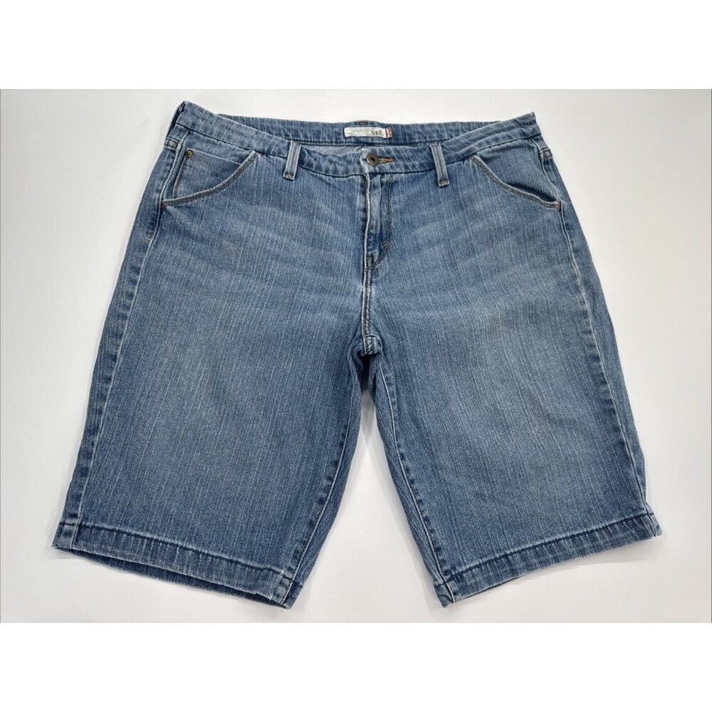 Levi's denim Bermuda Shorts Womens 14 Blue Jean Stretch Fade Wide Leg Travel 11"